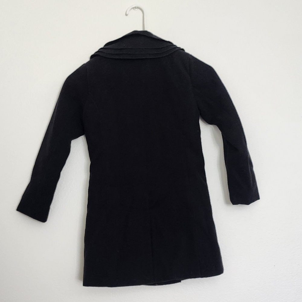 Holiday Editions Elegant Black Coat with Ruffle Detail Girls Size Small(6/6x) - Picture 3 of 6
